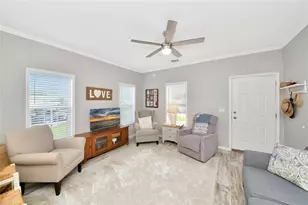 6843 Hikina Dr, North Port, FL 34287 - Photo 5