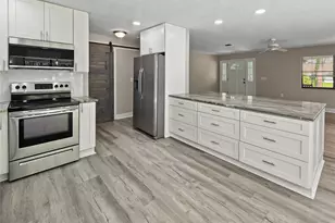 4598 Cactus Ave, Sarasota, FL 34231 - Photo 27
