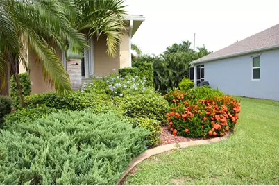 24684 Rio Villa Lakes Circle, Punta Gorda, FL 33950 - Photo 7