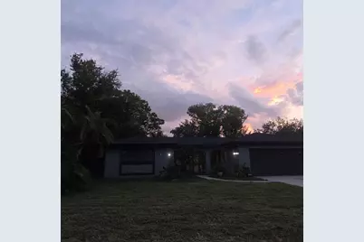 1801 Mid Ocean Circle, Sarasota, FL 34239 - Photo 11