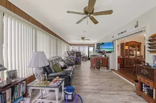 3802 Chinaberry Rd, Bradenton, FL 34208 - Photo 5