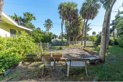 7106 Palm Drive, Holmes Beach, FL 34217 - Photo 51