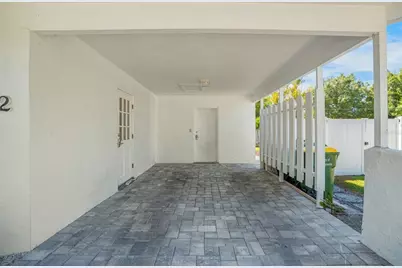 2482 Wisteria Street, Sarasota, FL 34239 - Photo 37