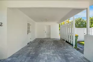 2482 Wisteria St, Sarasota, FL 34239 - Photo 37