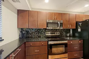 1708 Glenhouse Dr, Sarasota, FL 34231 - Photo 3