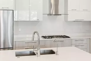 711 S Palm Ave, Sarasota, FL 34236 - Photo 9