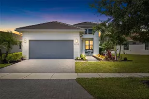5265 Barnett Cir, Lakewood Ranch, FL 34211 - Photo 1