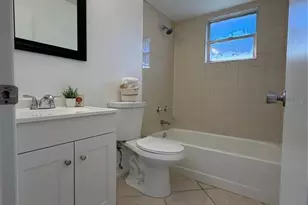 1926 11th St W, Palmetto, FL 34221 - Photo 11