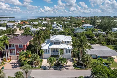 550 Norton Street, Longboat Key, FL 34228 - Photo 3