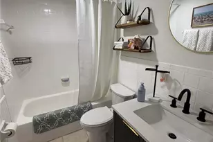 2727 75th St W, Bradenton, FL 34209 - Photo 15