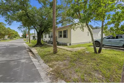 521 12th Avenue W, Bradenton, FL 34205 - Photo 5
