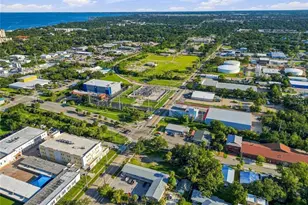 900 N Orange Ave, Sarasota, FL 34236 - Photo 15