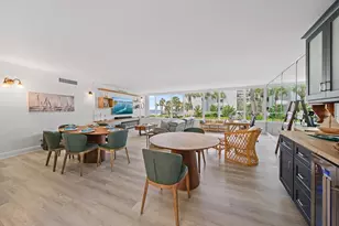 100 Sands Point Rd, Longboat Key, FL 34228 - Photo 7