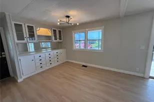6710 36th Ave E, Palmetto, FL 34221 - Photo 11