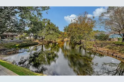 5331 Dominica Circle, Sarasota, FL 34233 - Photo 5