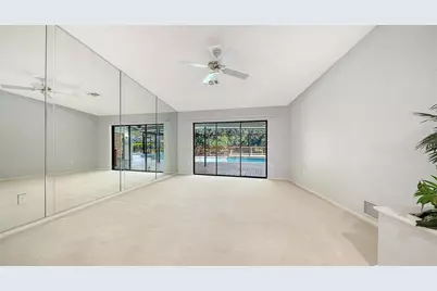 5331 Dominica Circle, Sarasota, FL 34233 - Photo 7