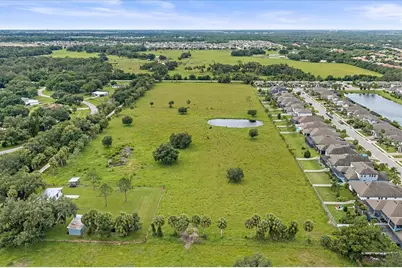 1033 Whimbrel Run, Bradenton, FL 34212 - Photo 3