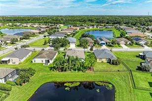 10613 56th St E, Parrish, FL 34219 - Photo 3