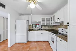 509 Lakeside Dr, Bradenton, FL 34210 - Photo 9