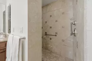 3737 Founders Club Dr, Sarasota, FL 34240 - Photo 25