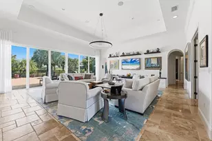 3737 Founders Club Dr, Sarasota, FL 34240 - Photo 5
