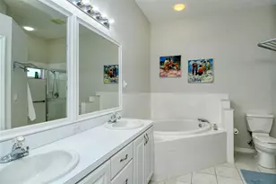 4536 Legacy Ct, Sarasota, FL 34241 - Photo 25