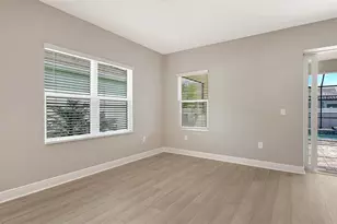 8201 Scarlet Bush Dr, Sarasota, FL 34240 - Photo 11
