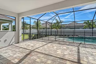 8201 Scarlet Bush Dr, Sarasota, FL 34240 - Photo 7