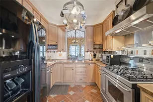 130 4th Ave N, Saint Petersburg, FL 33701 - Photo 7