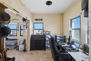 130 4th Ave N, Saint Petersburg, FL 33701 - Photo 21