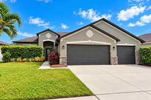 3748 Round Table Ct, Land O Lakes, FL 34638 - Photo 1