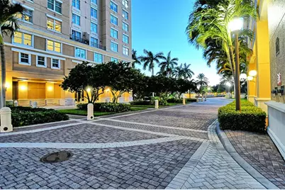 800 N Tamiami Trail #321, Sarasota, FL 34236 - Photo 49