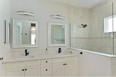 3522 Shimmering Oaks Drive, Parrish, FL 34219 - Photo 11
