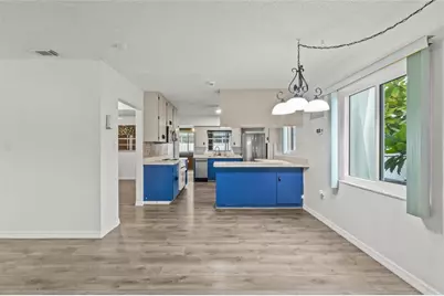 5318 17th Street W, Bradenton, FL 34207 - Photo 5