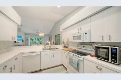 8941 Veranda Way #522, Sarasota, FL 34238 - Photo 19