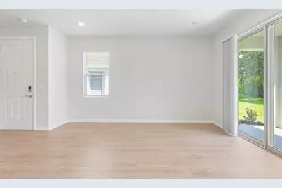 15808 8th Place E, Bradenton, FL 34212 - Photo 9