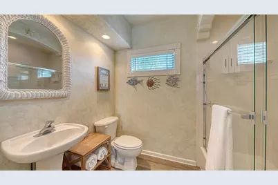 5390 Gulf Drive, Holmes Beach, FL 34217 - Photo 17