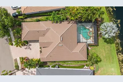 7622 Desert Inn Way, Lakewood Ranch, FL 34202 - Photo 35