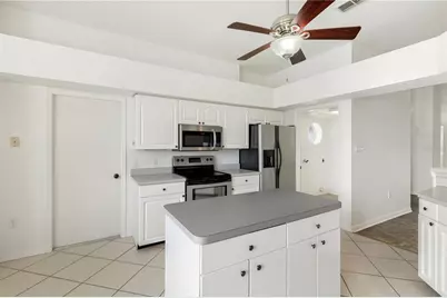 5761 Macaw Place, Lakeland, FL 33809 - Photo 11