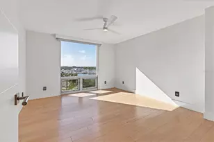 1111 N Gulfstream Ave, Sarasota, FL 34236 - Photo 17