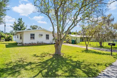 704 19th Avenue W, Palmetto, FL 34221 - Photo 3