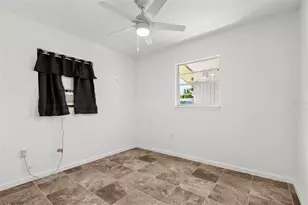 704 19th Ave W, Palmetto, FL 34221 - Photo 15