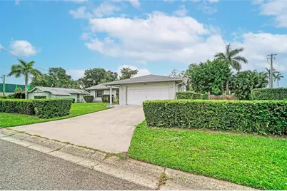 4205 4th Avenue W, Bradenton, FL 34209 - Photo 9