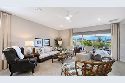 11013 Fieldstone Drive, Palmetto, FL 34221 - Photo 9
