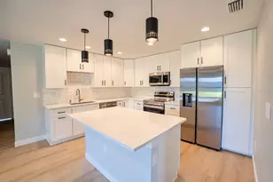 470 Venango St, Port Charlotte, FL 33954 - Photo 5