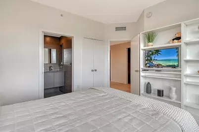 401 N Point Road #404, Osprey, FL 34229 - Photo 45