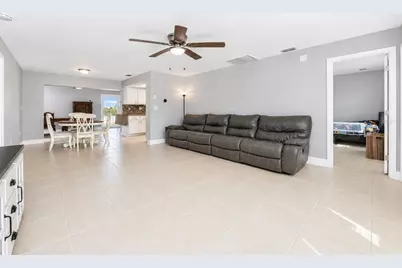 1093 Dorchester St, Port Charlotte, FL 33952 - Photo 7
