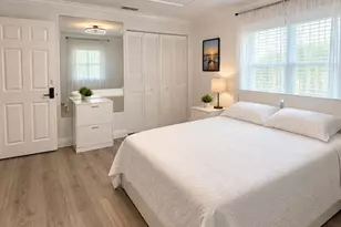 2533 10th St, Sarasota, FL 34237 - Photo 13