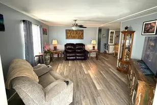 5619 Bayshore Rd, Palmetto, FL 34221 - Photo 11