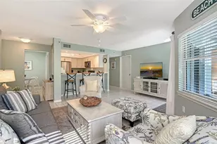1328 Siesta Bayside Dr, Sarasota, FL 34242 - Photo 13